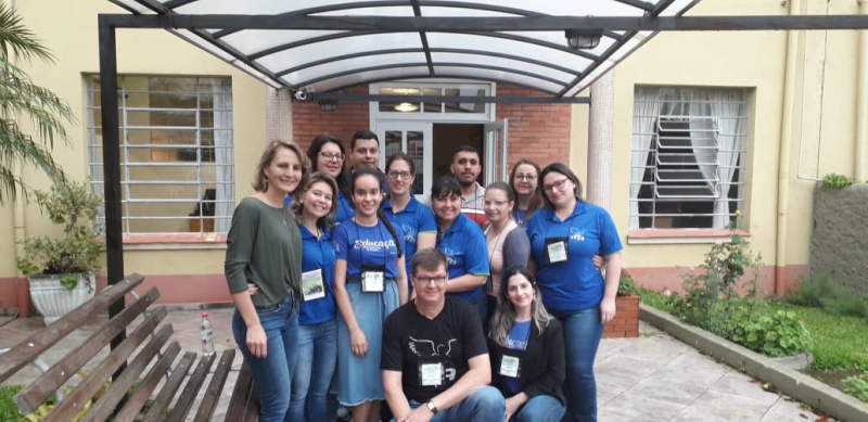 Professores das Escolas do Campo de Giruá participam de formação na capital gaúcha